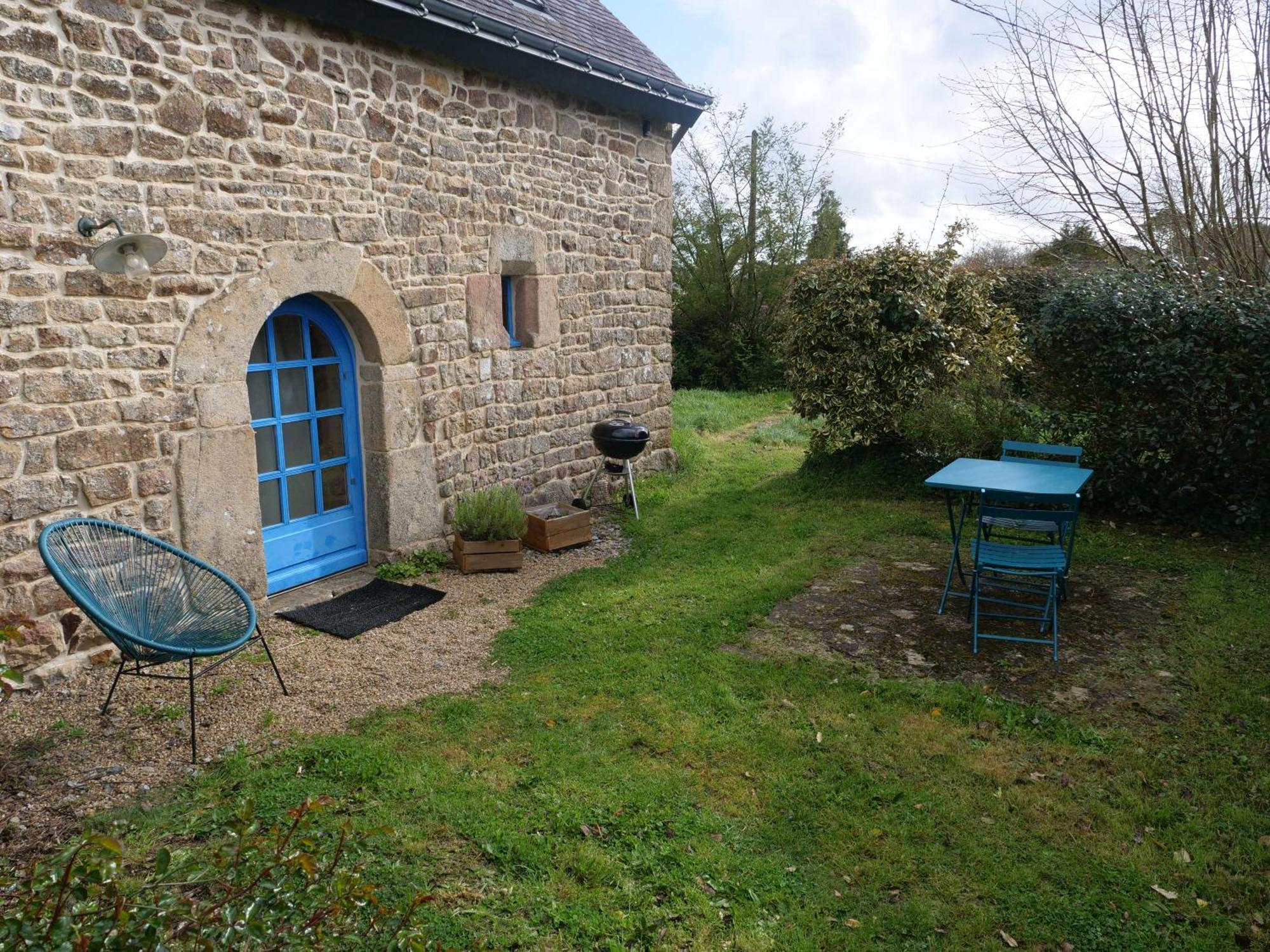 Gite De L'Hirondelle Bleue Brech Exterior photo